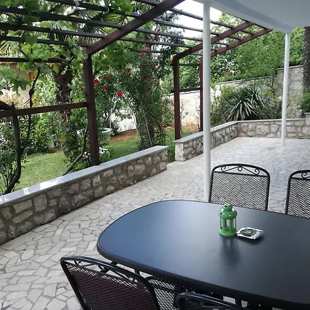Guest house Juric 3*