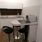 Juric بيت ضيافة تْسْغيكفانِتْسا