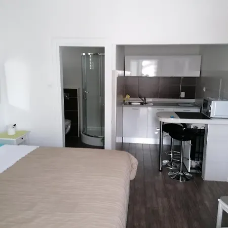 Juric Guest house